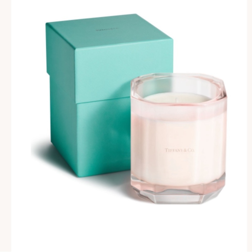 Brand new rare Tiffany floral scent large candle with lead from Spain with box